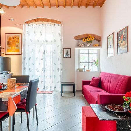 Piazza Sforzini Cozy Apartment Near The Sea! Livorno Zewnętrze zdjęcie